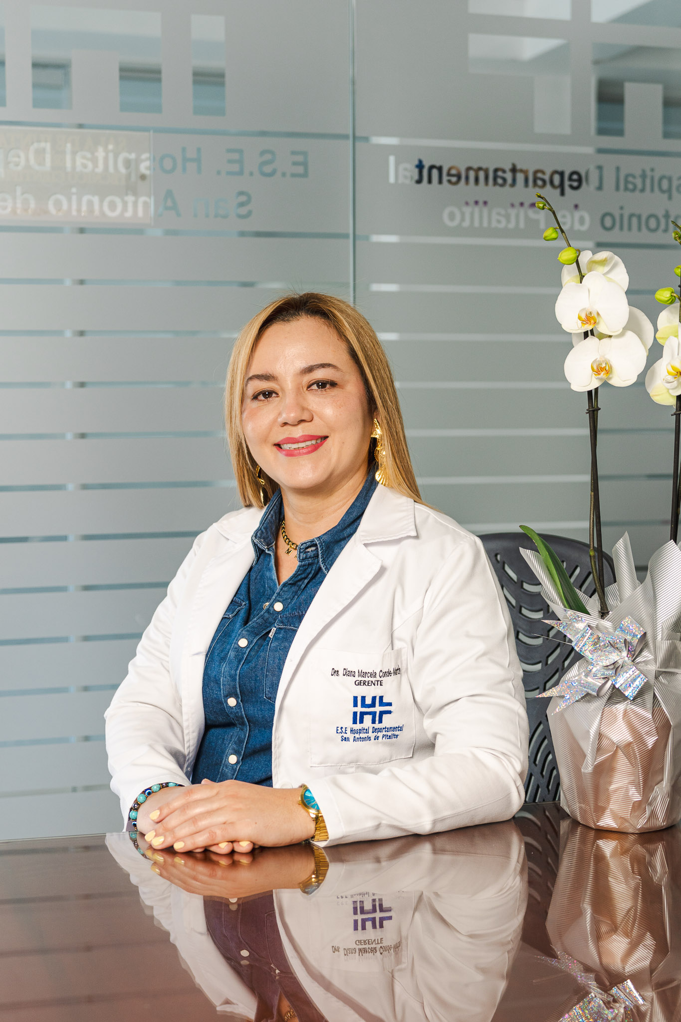 Imagen y/o Foto de la Gerente del Hospital