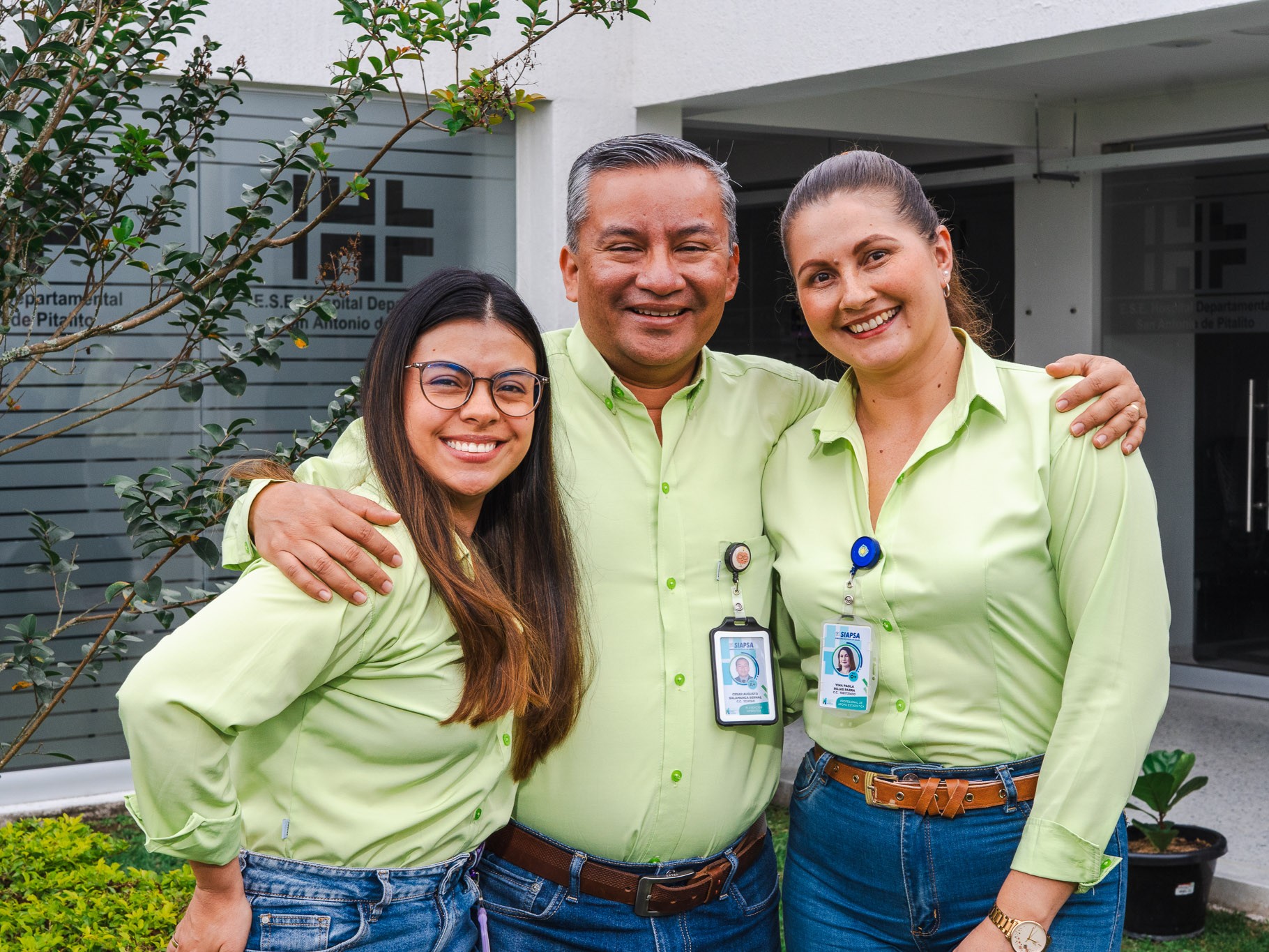 Imagen y/o Foto de los Trabajadores del Hospital