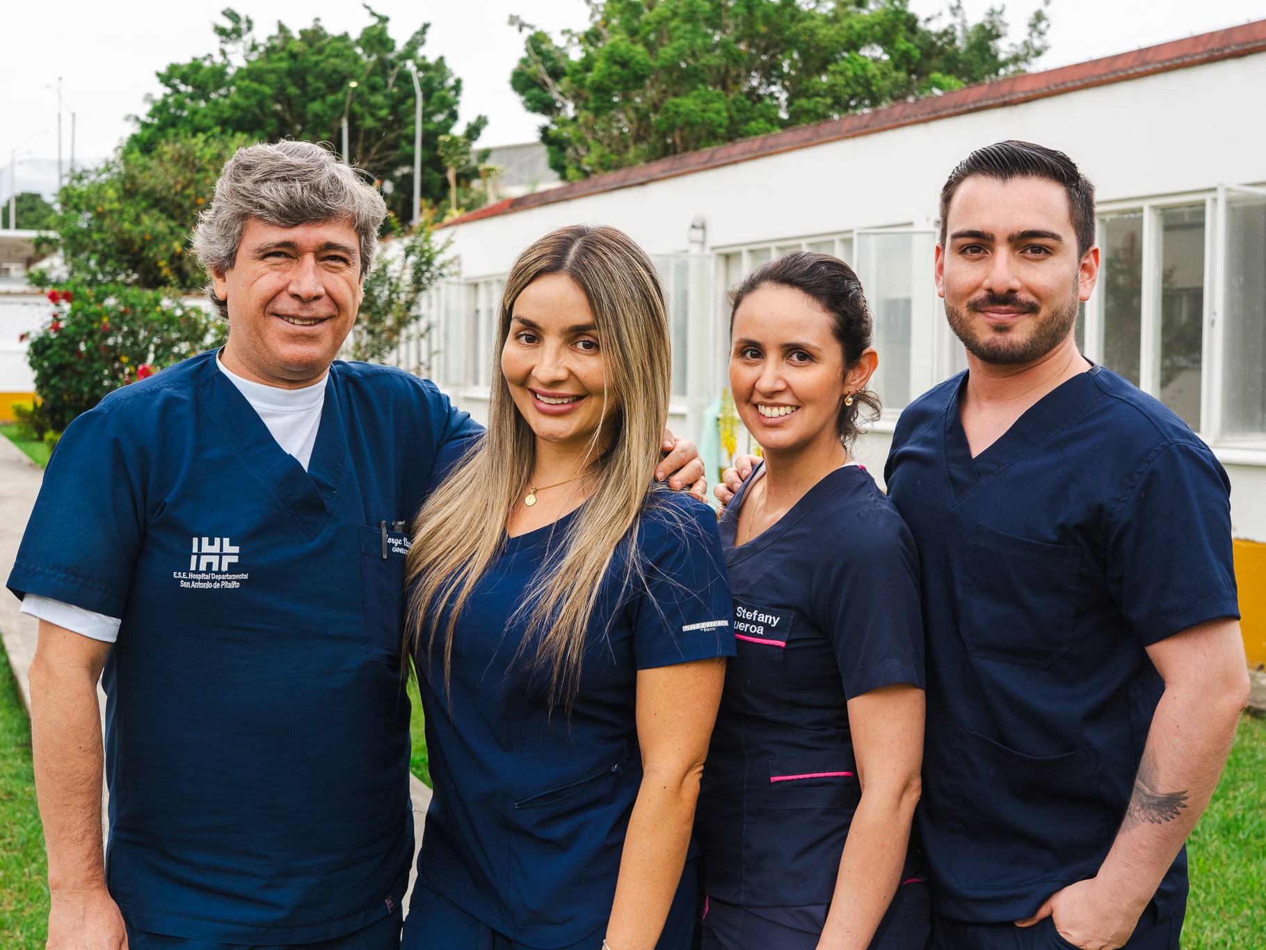 Imagen y/o Foto de los Trabajadores del Hospital
