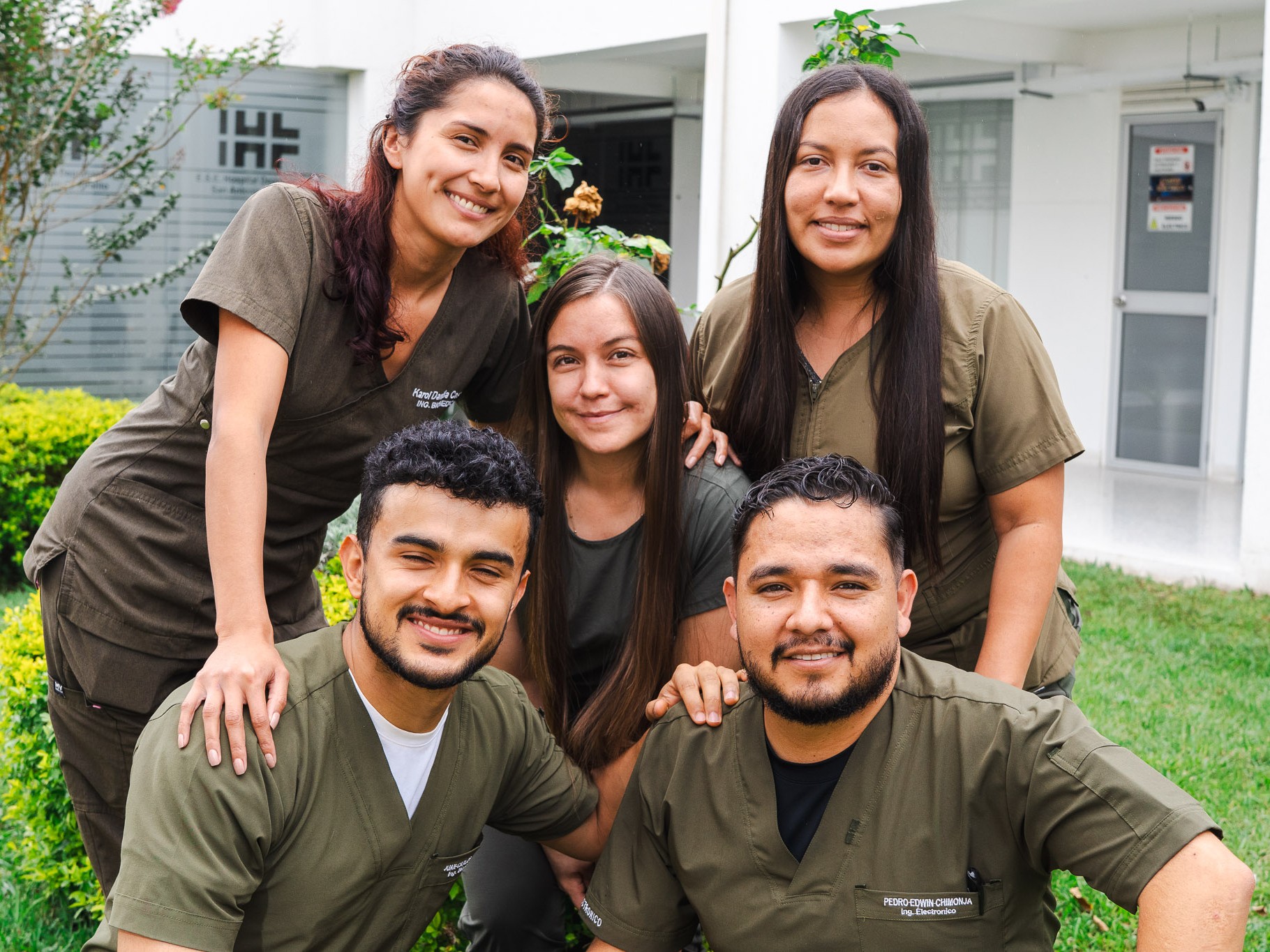 Imagen y/o Foto de los Trabajadores del Hospital