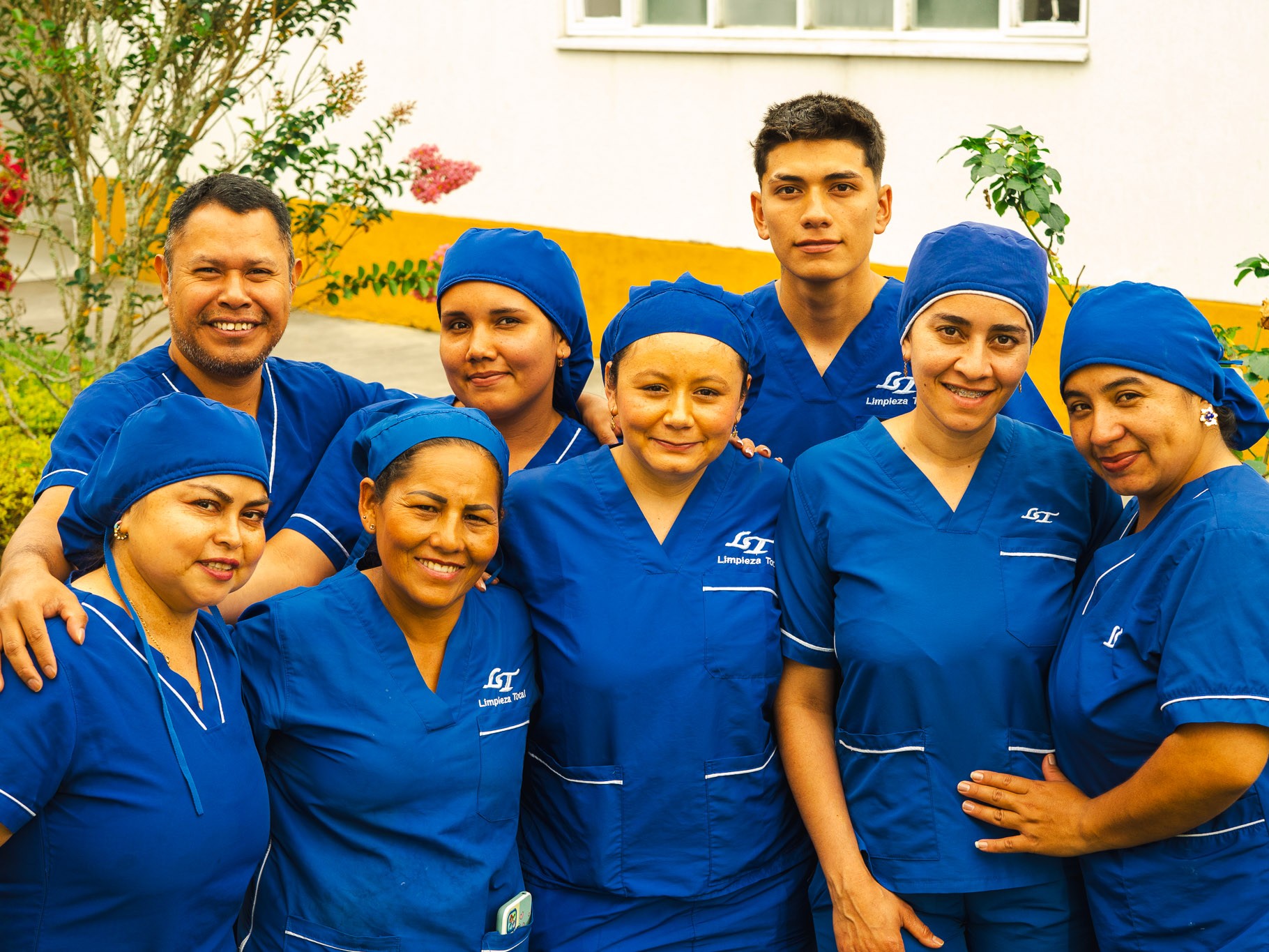 Imagen y/o Foto de los Trabajadores del Hospital